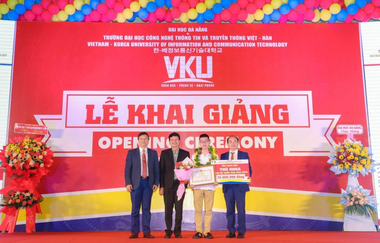 Quy chế tuyển thẳng, khen thưởng thí sinh trúng tuyển có kết quả xuất sắc và chính sách khuyến học của VKU mùa tuyển sinh 2023
