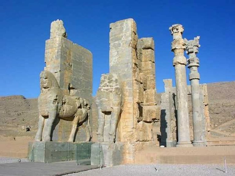Iran – 6000 năm văn minh Ba Tư và cuộc đấu tranh bảo vệ bản sắc của một dân tộc