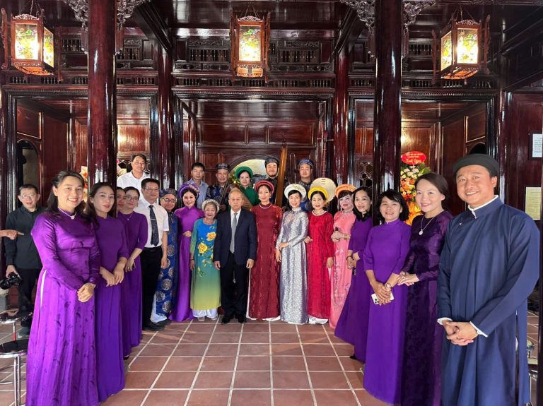 Ưng Bình Thúc Giạ Thị và Châu Hương Viên: Từ một nhân cách văn hóa đến không gian di sản sống của Huế