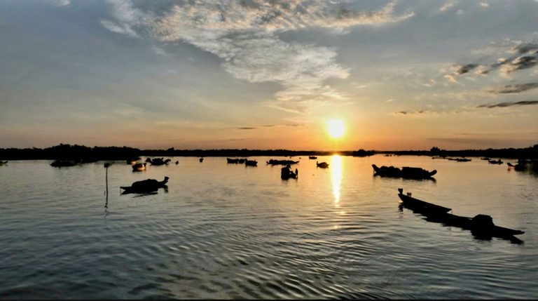 Phía Đông Nam Huế – nơi đầm phá hòa lẫn biển khơi