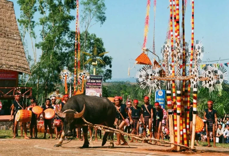 Văn Hóa Truyền Thống Của Đồng Bào Dân Tộc Thiểu Số Tây Nguyên: Những Giá Trị Còn Mãi Với Thời Gian