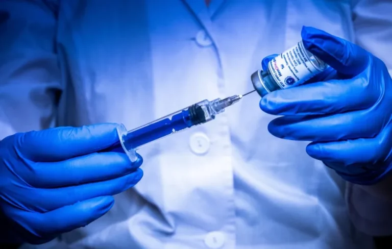 Thuốc sinh học và mRNA trong chiến lược tự chủ dược phẩm của Nga