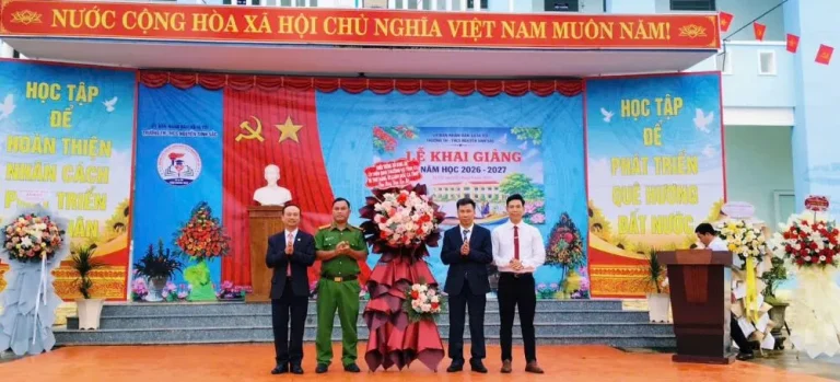 Quảng Ngãi: Vùng biên Ia Tơi nỗ lực đổi mới, không ngừng nâng cao chất lượng giáo dục