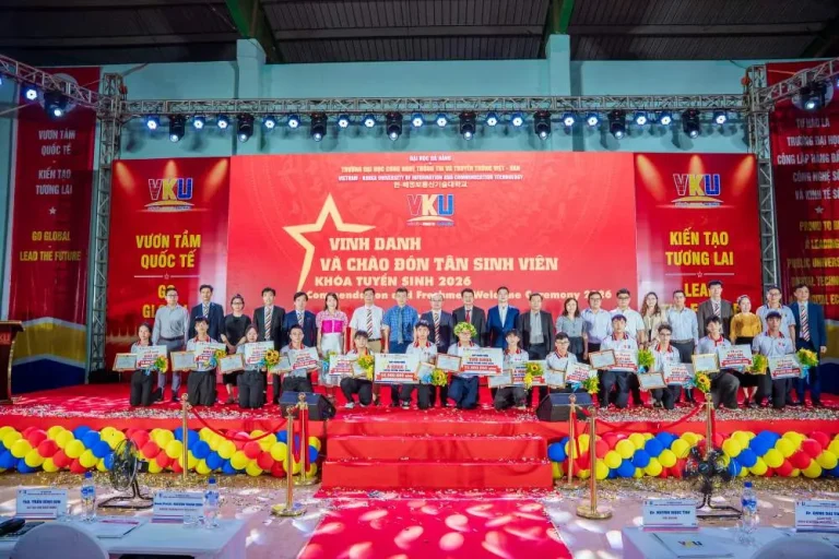 VKU vinh danh – Chào đón Tân sinh viên 2026: Khởi động hành trình sáng tạo giá trị mới của tuổi trẻ giảng đường
